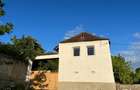 Casă cu 3 camere cu Teren 4700 Mp în Mercheașa - 1
