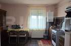 Casa de vanzare cu 2 camere, 77 mp, zona Botizului - 3