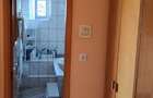 Particular, vand apartament 3 camere,decomandat,2 bai,etaj 5/8 78 mp 2 balcoane unul inchis zona Vlahuta-Gemenii Pret 155000 - 7