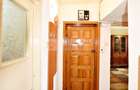 Apartament cu 3 camere decomandat în Central - 11