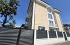 Vila *9 camere* // Chitila // COMISION 0% - 11