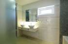 Duplex cu 8 camere cu Canalizare în Iancu Nicolae - 12