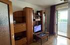 Apartament cu 3 camere decomandat în P-ța Victoriei - 1