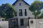 Casă cu 4 camere cu Teren 573 Mp în Central - 1