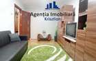Apartament cu 2 camere de inchiriat in zona Micro 17 - 11