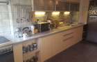 Apartament cu 3 camere semidecomandat în Văcăresti - 10