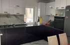 Apartament cu 3 camere decomandat în Central - 1