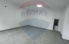 Spațiu comercial, de 50 mp, în Petricani - 2