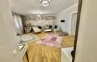 Apartament cu 3 camere decomandat în Tei - 5