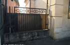De vanzare (de inchiriat) , in zona centrala, casa cu curte de 1100 mp - 8