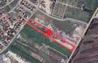 Teren intravilan, deschidere 2 strazi, 10.000 mp Posibilitat - 2