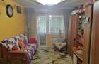 Vand apartament cu 3camere etaj 1 mobilat zona alunisi este izolat zona linistit - 7