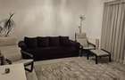 Apartament cu 3 camere decomandat în Tractorul - 1
