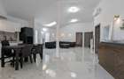 Apartament cu 4 camere semidecomandat în Central - 3