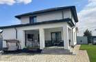 Casă individuală cu 6 camere cu Teren 603 Mp în Central - 1