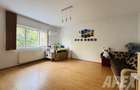 Apartament cu 4 camere decomandat în Sebastian - 2