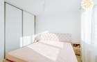 Apartament cu 3 camere decomandat în Tractorul - 4