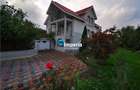 Casă individuală cu 7 camere cu Canalizare în Bucium - 2