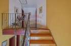 Casă cu 14 camere cu Teren 715 Mp în Florilor - 18