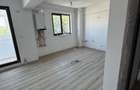 Apartament cu 4 camere decomandat în Tătărași - 8