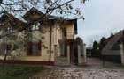 Casă cu 6 camere cu Teren 1047 Mp în Dumbrăvița - 1