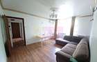 Apartament cu 3 camere semidecomandat în Berceni - 2