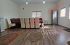Casă cu 8 camere cu Teren 2400 Mp în Periferie - 12