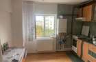 Apartament cu 2 camere decomandat în Micro 3 - 2