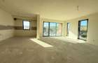 Apartament cu 4 camere semidecomandat în Borhanci - 2