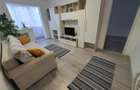 Apartament cu 3 camere semidecomandat în Girocului - 1