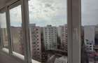 Garsonieră decomandată în Titan - 8