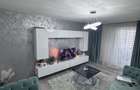 Vand apartament 2 camere renovat - 2