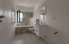 Apartament cu 3 camere decomandat în Titan - 9