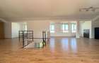 Apartament cu 4 camere decomandat în Girocului - 21