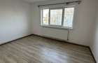 Apartament de 4 camere de vanzare, etaj 3 - 8