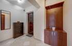 Apartament cu 3 camere decomandat în Polonă - 9