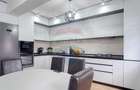 Apartament cu 3 camere decomandat în Tractorul - 10