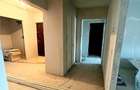 Apartament cu 4 camere decomandat în Bacău - 9