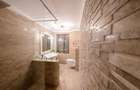 Apartament cu 5 camere decomandat în P-ța Universității - 2