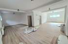 Birou, de 80 mp, în Complex Studențesc - 1