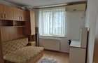 Inchiriez apartament cu 3 camere. - 8