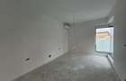 Duplex cu 5 camere cu Canalizare în Andrei Mureșanu - 12