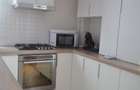 Apartament cu 3 camere decomandat în Bușteni - 1