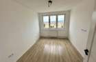 Ap renovat 3 camere, decomandat, et. intermediar, Bvd. Mihai Viteazu - 2