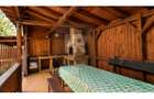 Pensiune 8 camere + Apartament , Moieciu 5 km de Castelul Bran