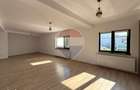 Spa?iu de birouri/servicii 65.9 mp, Open-Space, Sector 3 - 5