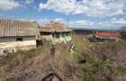 Casa de vanzare la tara cu pamant 4000mp