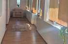 Casa de vanzare cu teren aferent - 1