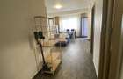 Inchiriez apartament