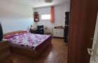 Proprietate ideala pentru 2 familii/ Investitie. 10 camere/ 2 corpuri. - 6